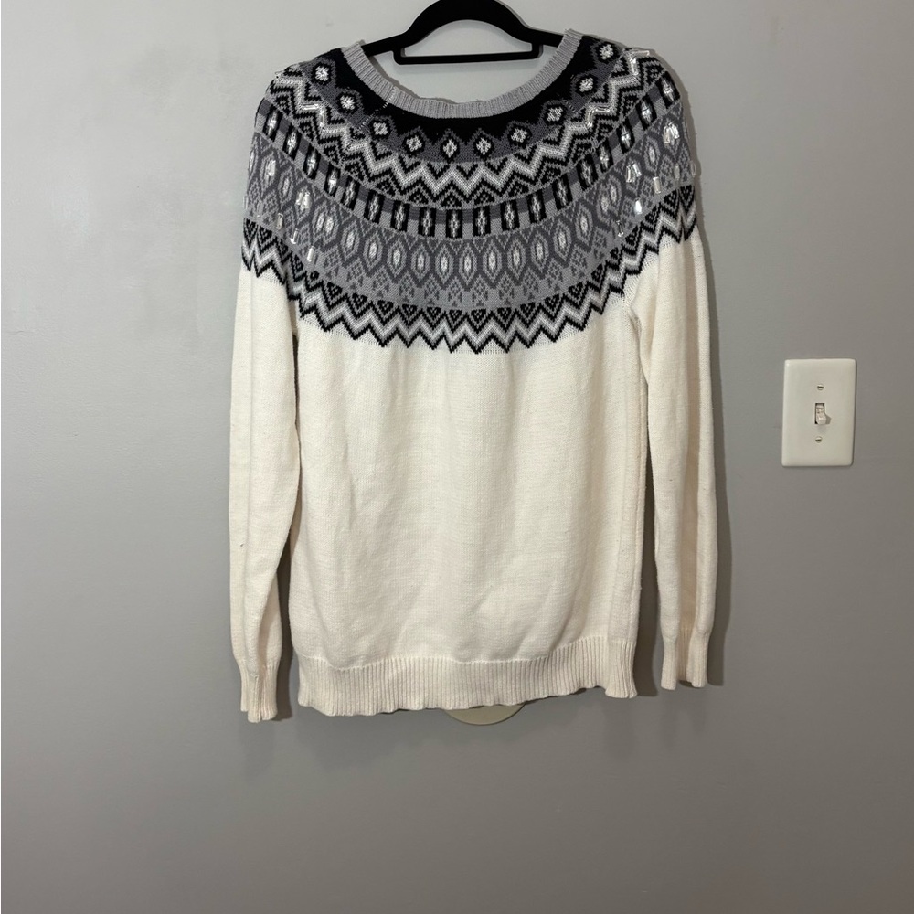 St. John's Bay Cream and Gray Knit Sweater - Picture 7 of 8